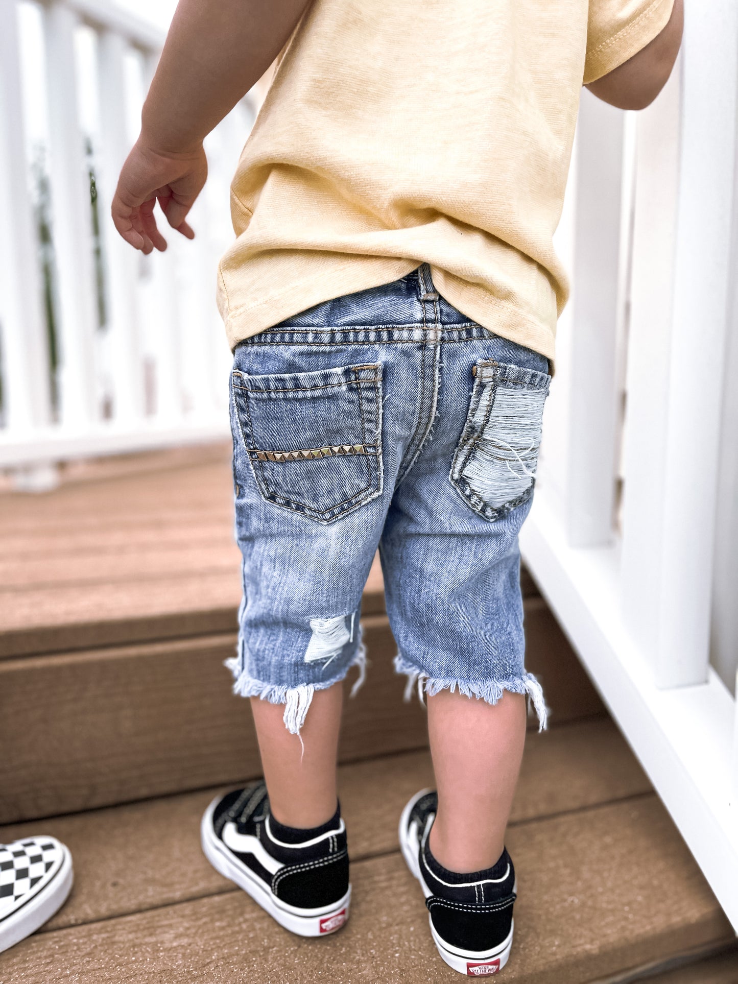 Distressed | Studded Shorts