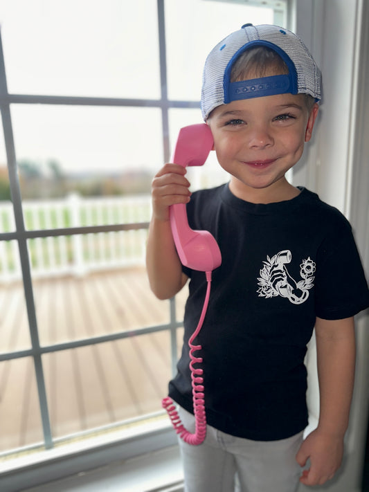 Call Your Mom | T-Shirt